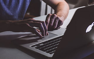 开云官网-欧篮联窗口期走向成谜，芝加哥公牛回应争议，压力陡增，年轻球员得到机会的简单介绍